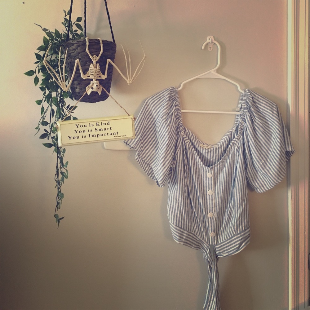 BRAND NEW. Off Shoulder Top with Tie Bottom